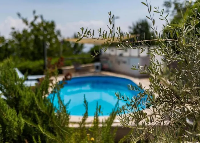 Three Bedroom With Balcony *