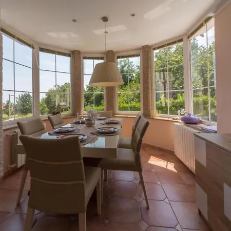 Three Bedroom With Balcony Opatija