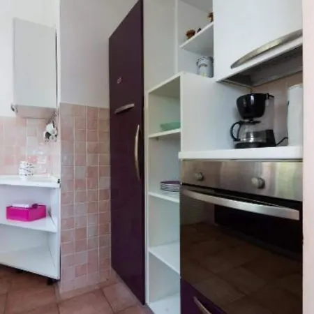 Three Bedroom With Balcony Опатія