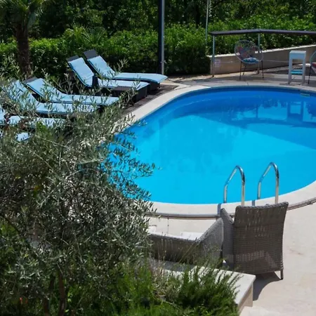 Three Bedroom With Balcony Apartment Opatija