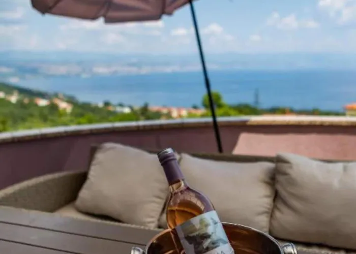 Apartment Three Bedroom With Balcony